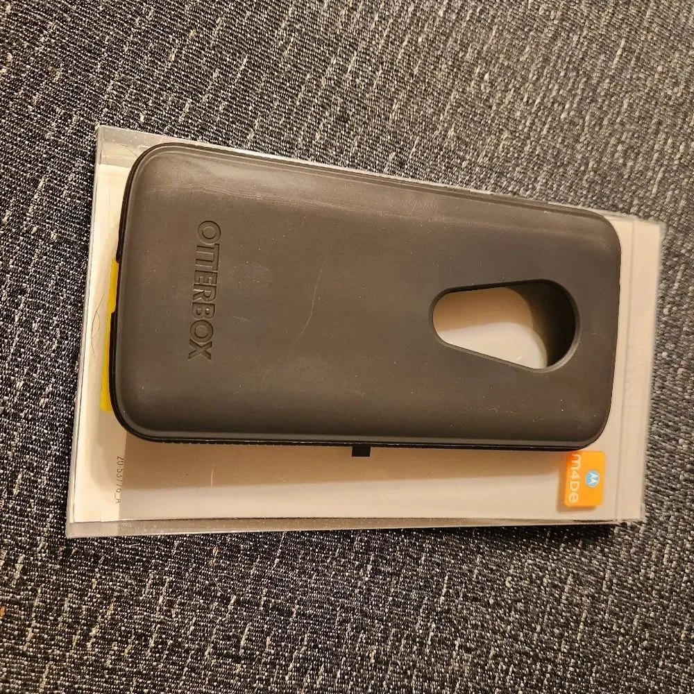 OtterBox Prefix Series Case for Motorola E5 Play/E5 Cruise - Black